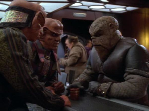 Star Trek: Deep Space Nine - Rivals