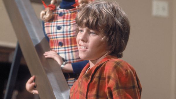 The Brady Bunch - Mail Order Hero