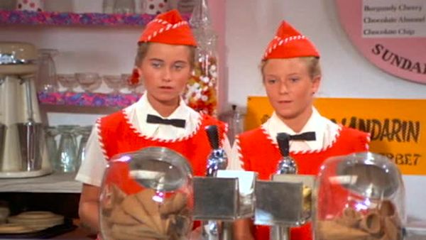The Brady Bunch - Marcia Gets Creamed