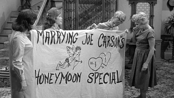 Petticoat Junction - Honeymoon Hotel