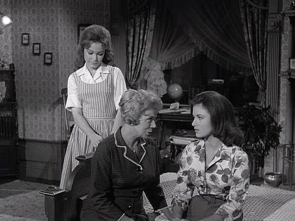 Petticoat Junction - Kat's Recipe For Hot Rhubarb