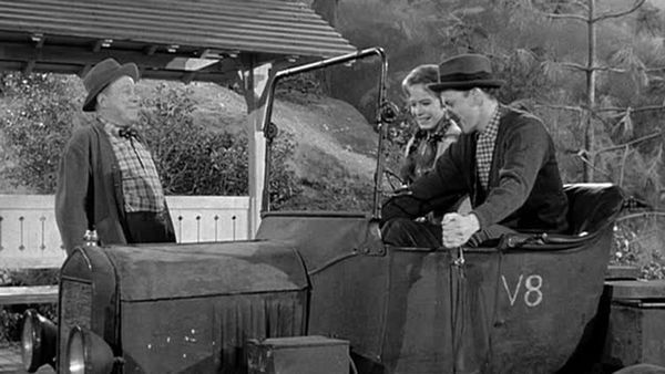 Petticoat Junction - The Hooterville Flivverball