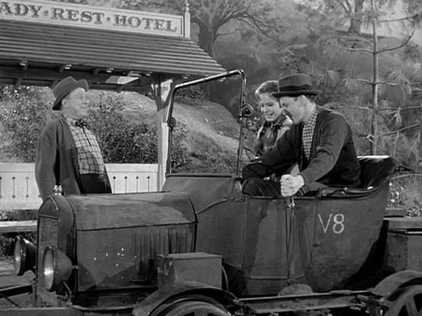 Petticoat Junction - The Hooterville Flivverball