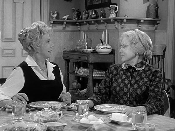 Petticoat Junction - The Genghis Keane Story