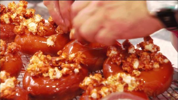 Donut Showdown CA - Bollywood