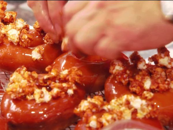 Donut Showdown CA - Bollywood