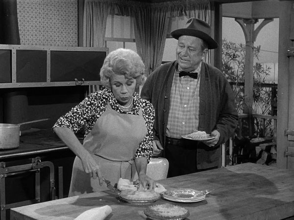 Petticoat Junction - Billie Jo's First Job