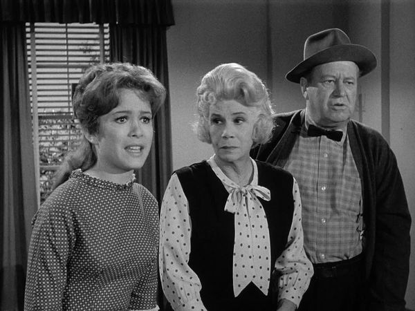 Petticoat Junction - The Chicken Killer