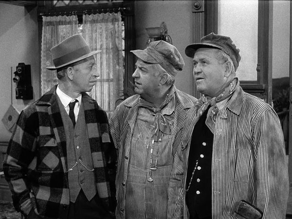 Petticoat Junction - The Mayor Of Hooterville