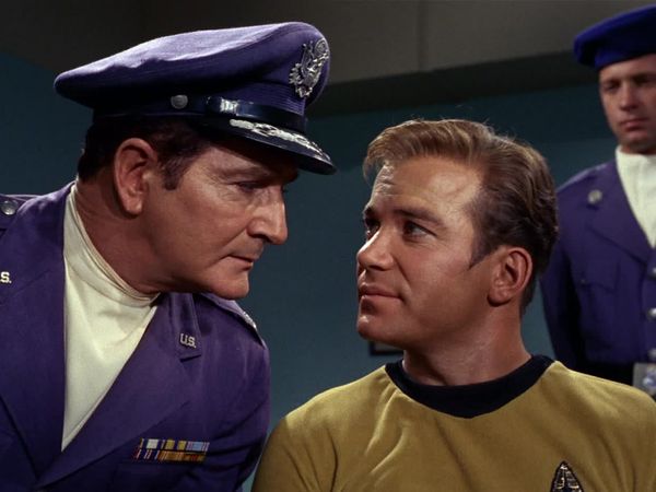 Star Trek: The Original Series - Tomorrow Is Yesterday