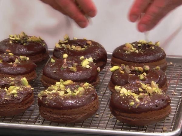 Donut Showdown CA - Masquerade