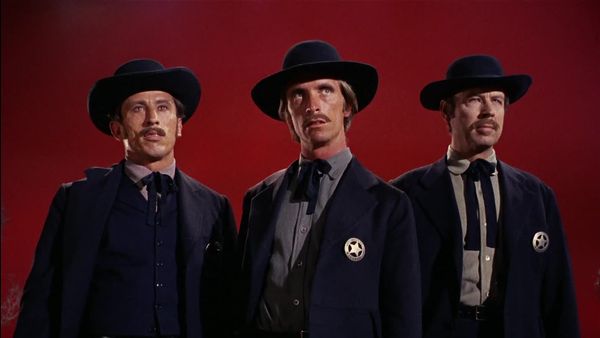 Star Trek: The Original Series - Spectre Of The Gun