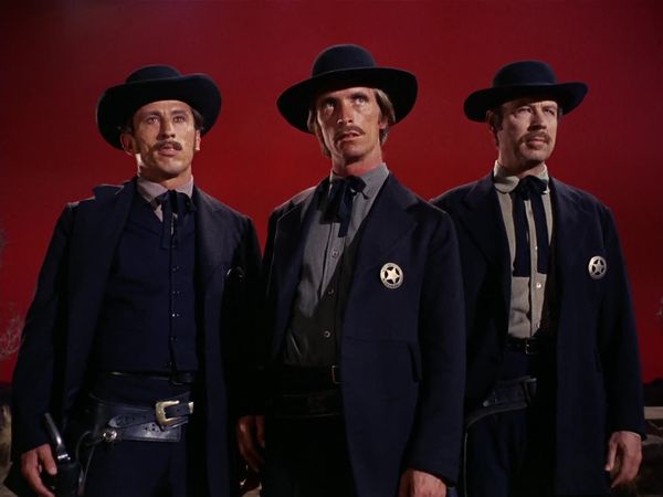 Star Trek: The Original Series - Spectre Of The Gun