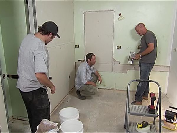 Disaster DIY - Small Vision Kitchen