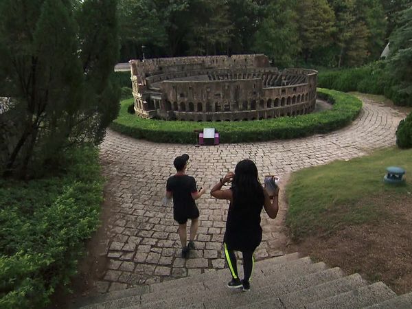 The Amazing Race - That's Money, Honey