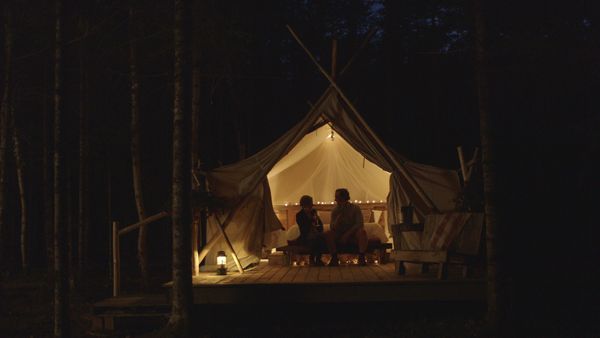 Brojects DE - Das ultimative Outdoor-Schlafzimmer