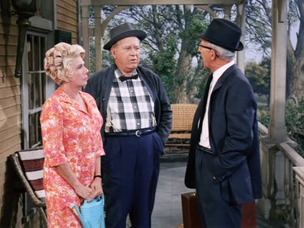 Petticoat Junction - Rise And Fall Of A Tycoon