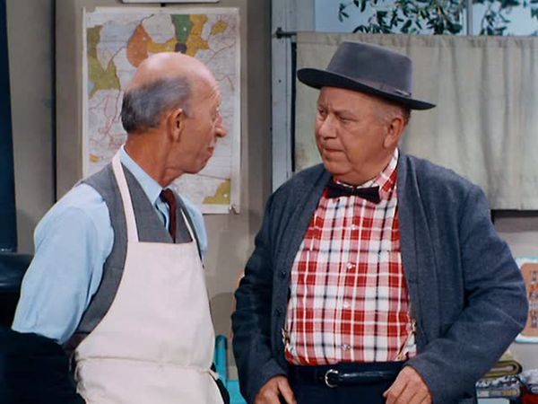 Petticoat Junction - His Highness, The Dog