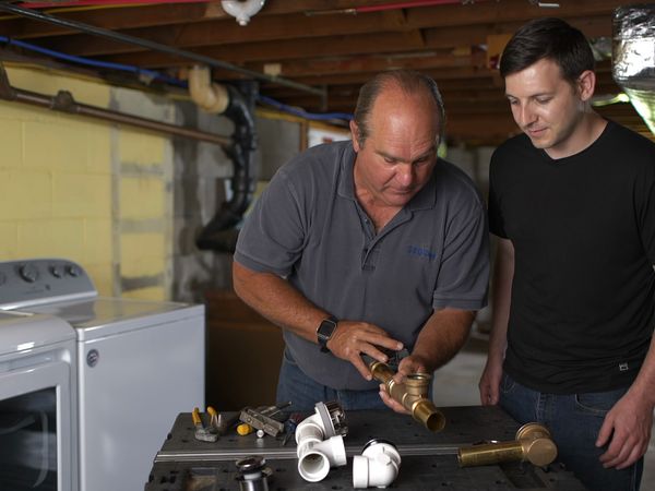 Ask This Old House - E12 | WiFi Extension, Tub Drain | Ask This Old House