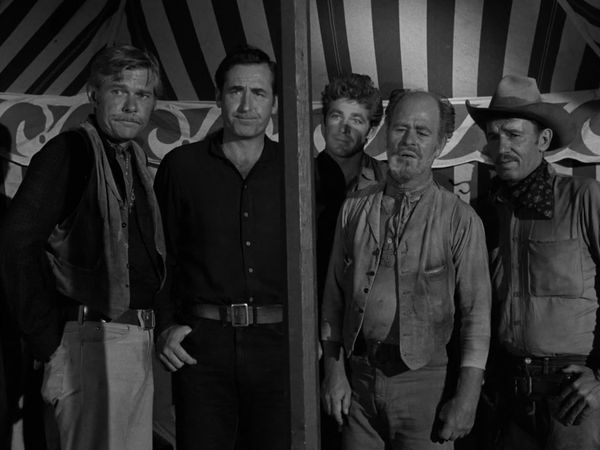 Rawhide - Incident of the 25 Santa Clauses