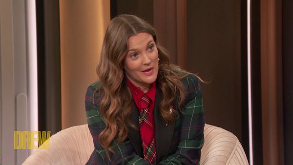 The Drew Barrymore Show - Topher Grace, HGTV Stars Mike Jackson & Egypt Sherrod, Drew's News