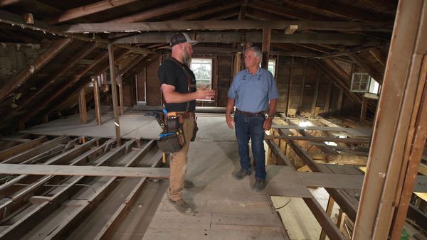 This Old House - E31 | Saratoga Legacy Restored | Raise the Roof