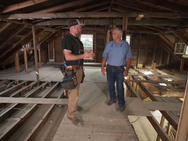 This Old House - E31 | Saratoga Legacy Restored | Raise the Roof