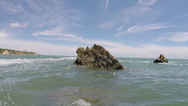 Dangerous Waters - Storm Troubles