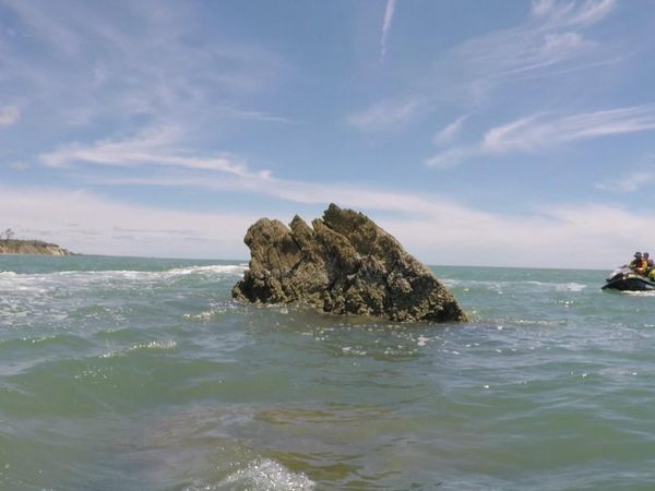 Dangerous Waters - Storm Troubles