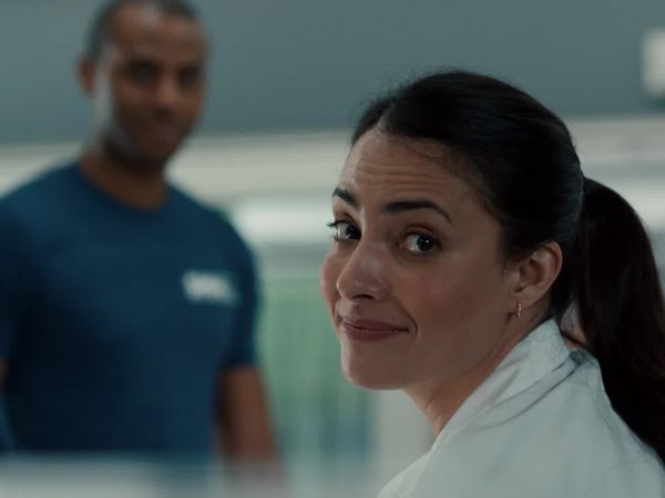 Nurses - Mirror Box