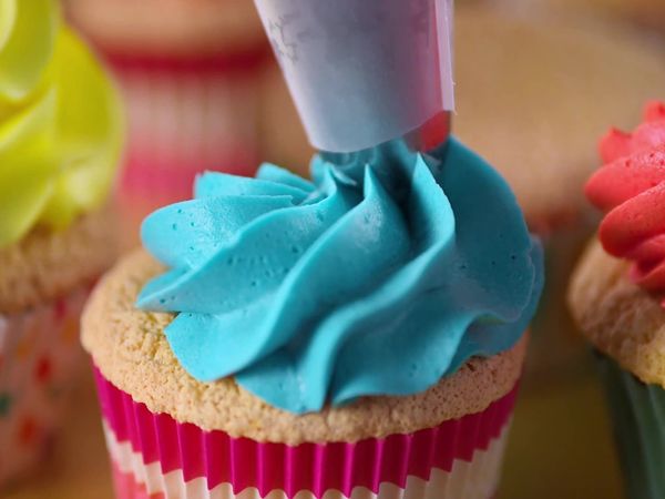 Sugar Showdown CA - Hide and Seek Cupcakes (kids)