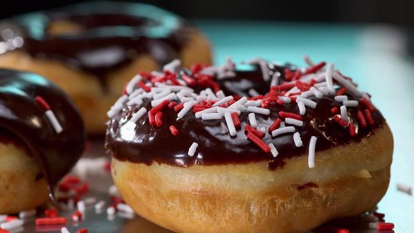 Sugar Showdown CA - Baseball Donuts
