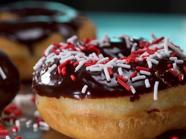 Sugar Showdown CA - Baseball Donuts