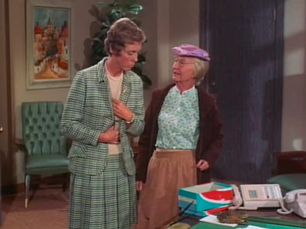 The Beverly Hillbillies - Doctor, Cure My Frog