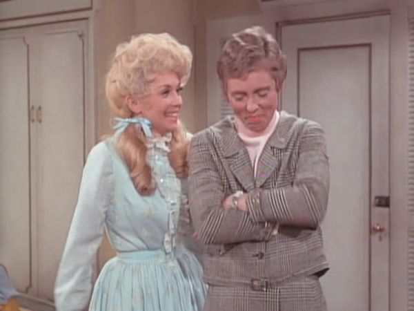 The Beverly Hillbillies - Love Finds Jane Hathaway