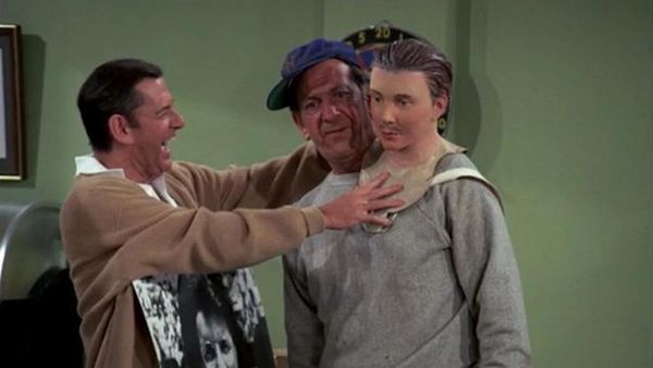 The Odd Couple - The Pig Who Came to Dinner