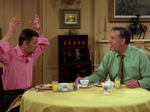 The Odd Couple - Cleanliness Is Next to Impossible