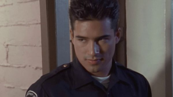 Pacific Blue - Episode 412