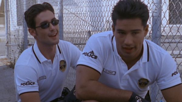 Pacific Blue - Episode 418