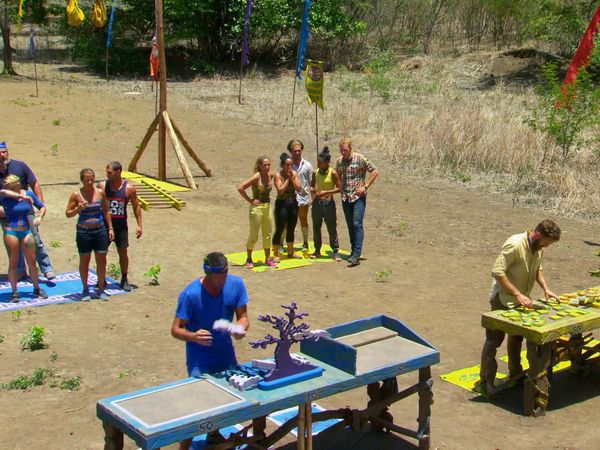 Survivor - It's Survivor Warfare