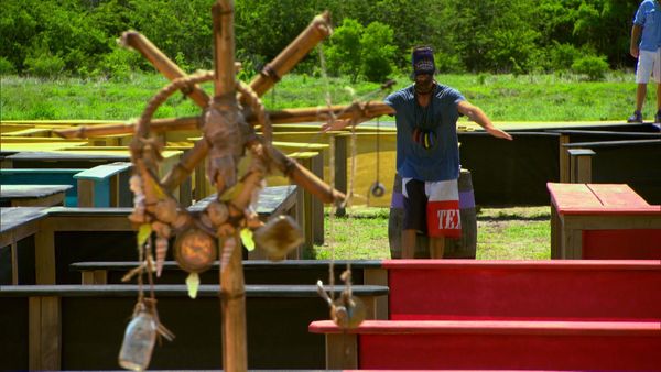 Survivor - It's A Fickle, Fickle Game / Survivor Reunion Show