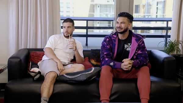 Jersey Shore Family Vacation - Bank, bank! Hvem er det?