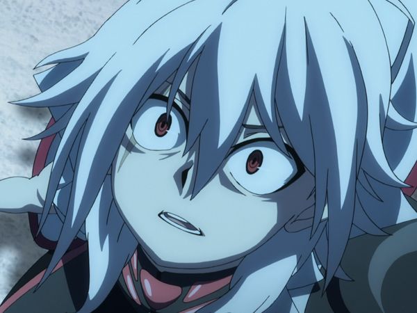 Beyblade Burst - Lúinor contra Spryzen!