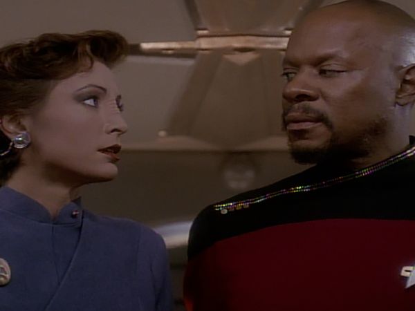 Star Trek: Deep Space Nine - Crossfire