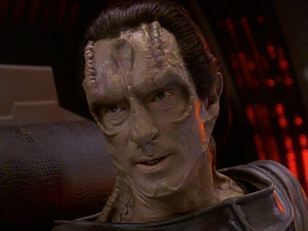 Star Trek: Deep Space Nine - Return To Grace