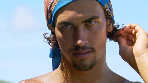 Survivor - I Don't Like Having Snakes Around