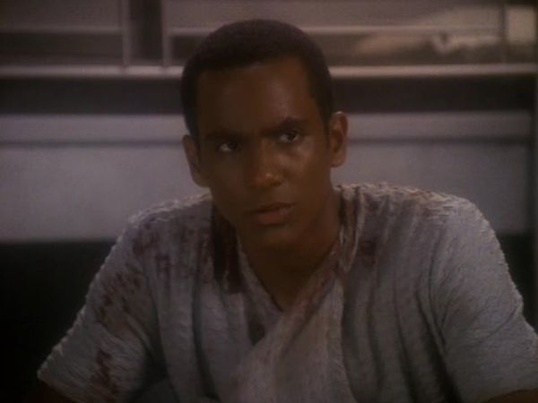 Star Trek: Deep Space Nine - ...Nor The Battle To The Strong