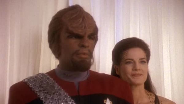 Star Trek: Deep Space Nine - Let He Who Is Without Sin...