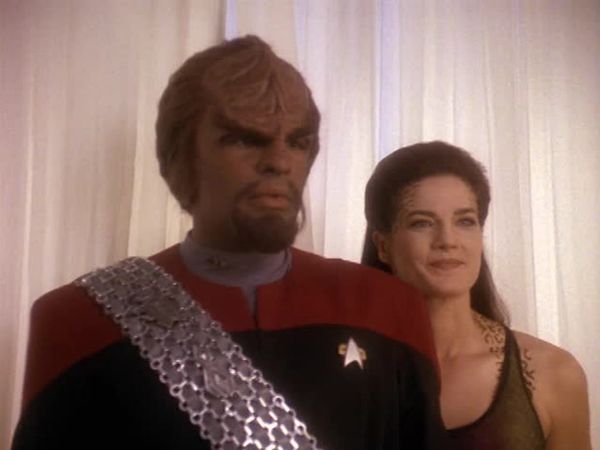 Star Trek: Deep Space Nine - Let He Who Is Without Sin...
