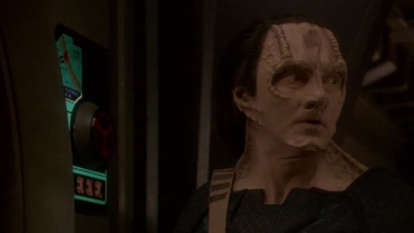 Star Trek: Deep Space Nine - In Purgatory's Shadow